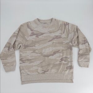 American Eagle Beige Camo Sweatershirt